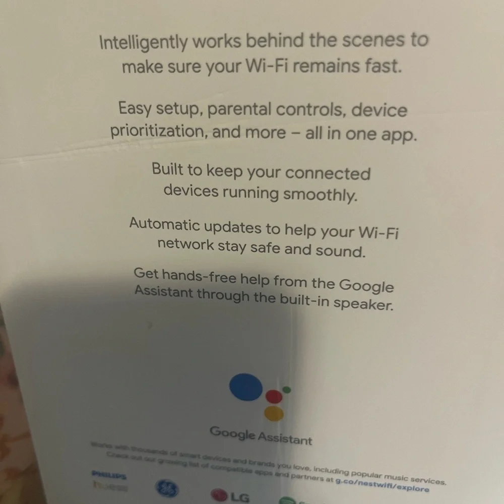 Google NEST‎ WIFI ROUTER AND POINT SYSTEM IN THE COLOR SNOW